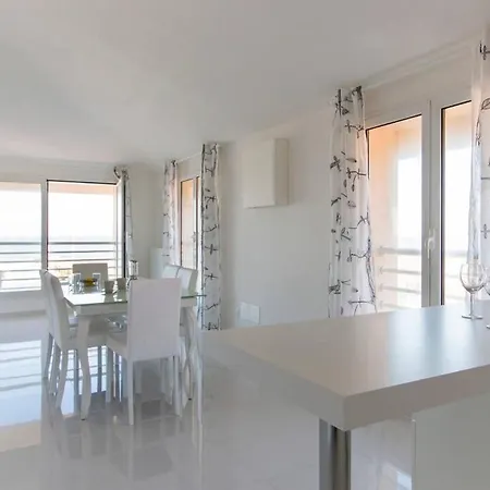Holiday home Delfino Superior *