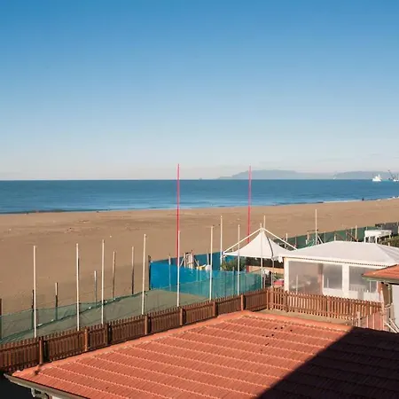 Holiday home Delfino Superior Viareggio